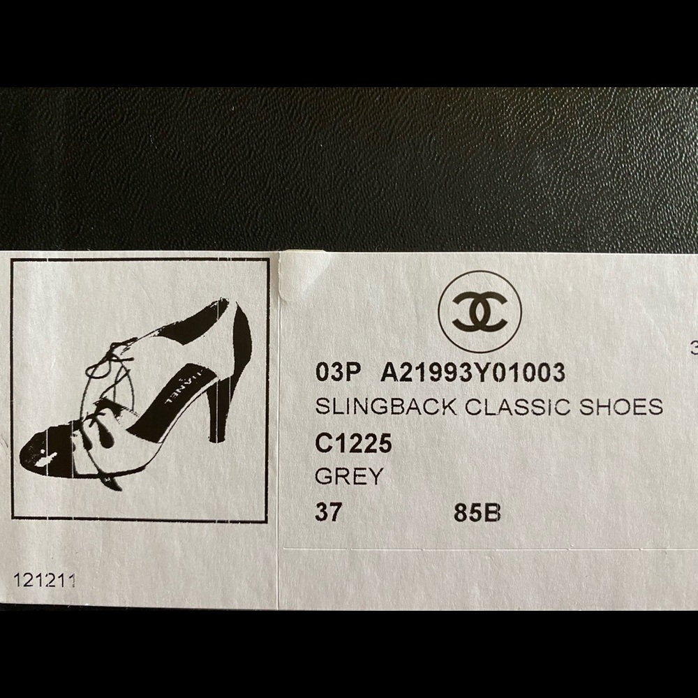 CHANEL Black Patent Grey Leather Heels Lace Up Shoes 37 6.5 7 Gold CC Box - Picture 10 of 10